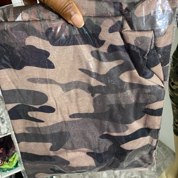 Cute little dress - Picture 6 of 10